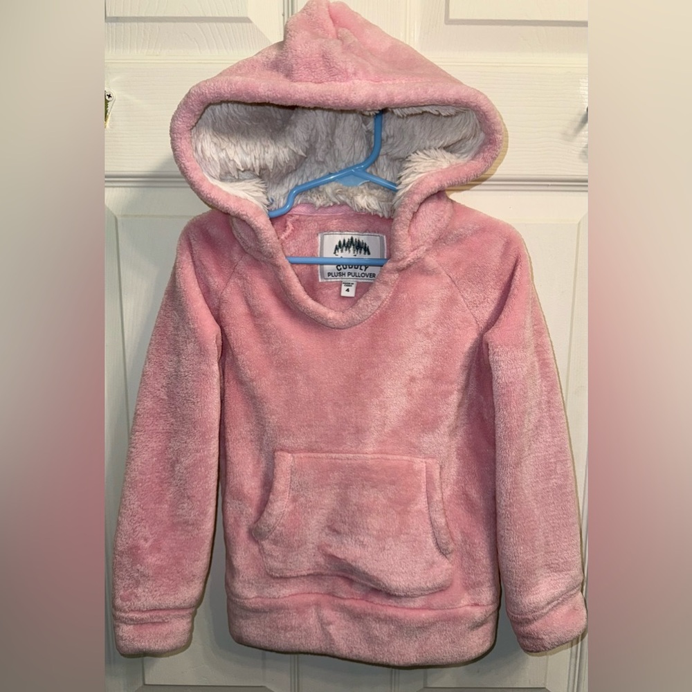 Cuddly Plush pullover Sherpa fuzzy hoodie 4T